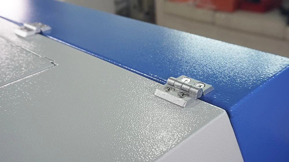 Metal Hinge for the cover