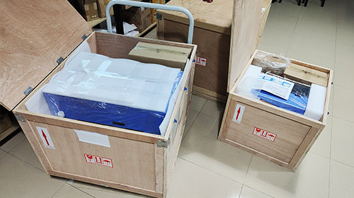 flatbed printer packing and delivery